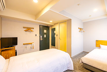 やさしい色彩の空間