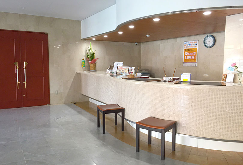 写真：フロント